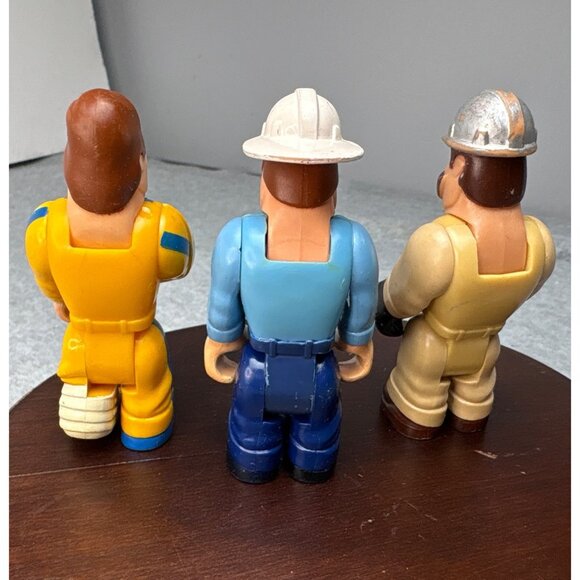 Fisher Price Husky Helpers Set 3 Figures - Construction Worker Paramedic & Injur - Picture 7 of 16